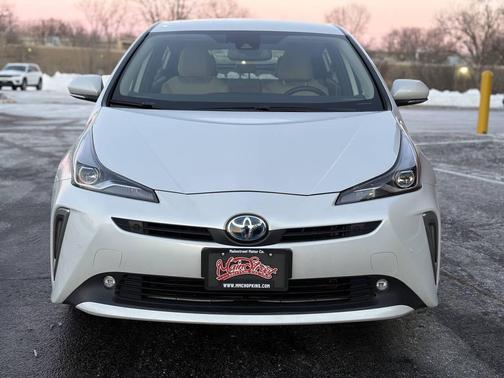 2022 Toyota Prius XLE