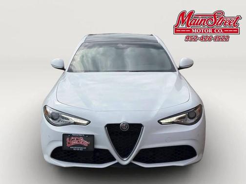 Alfa White 2020 Alfa Romeo Giulia Ti Sport