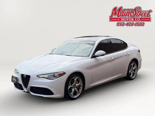 Alfa White 2020 Alfa Romeo Giulia Ti Sport