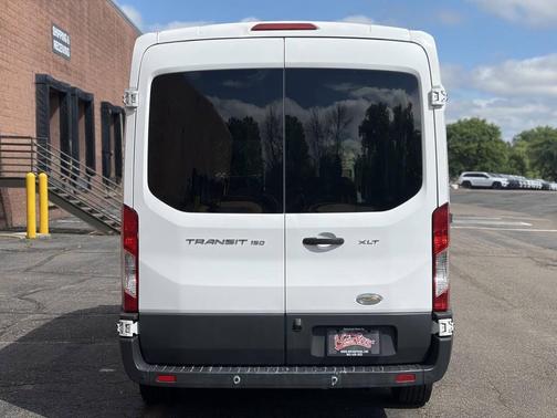 Oxford White 2015 Ford Transit-150 XLT