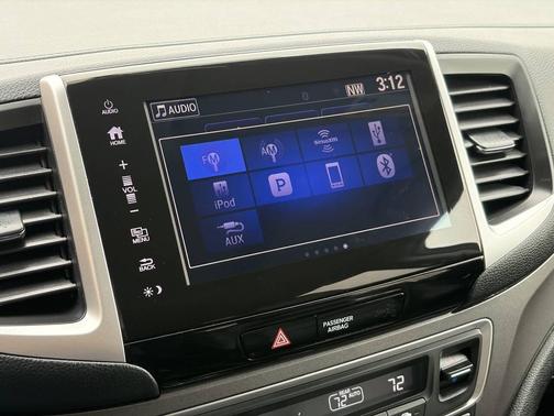 Modern Steel Metallic 2017 Honda Pilot EX-L