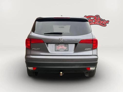 Modern Steel Metallic 2017 Honda Pilot EX-L