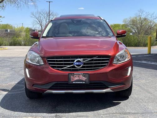 Flaminco Red Metallic 2015 Volvo XC60 T6