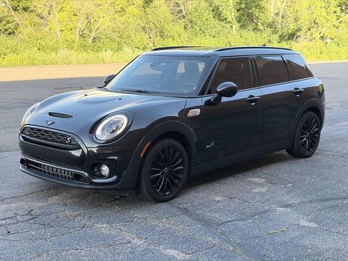 Black 2019 MINI Clubman Cooper S ALL4