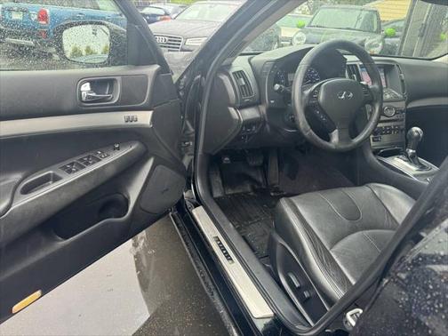 2013 INFINITI G37x Base