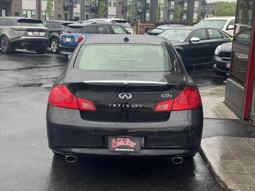 2013 INFINITI G37x Base