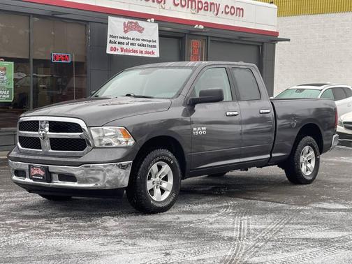 2017 RAM 1500 SLT