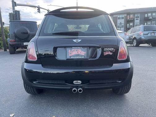 2004 MINI Cooper S Base