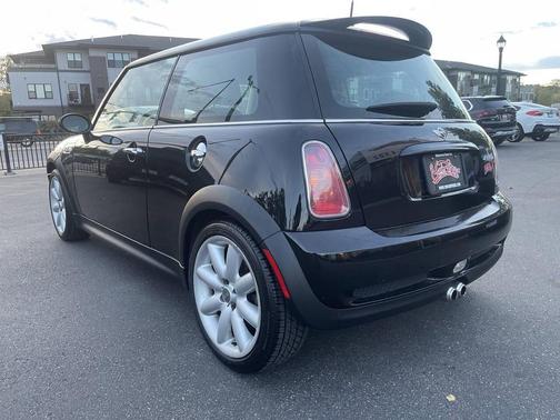 2004 MINI Cooper S Base