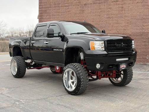 2011 GMC Sierra 2500 Denali