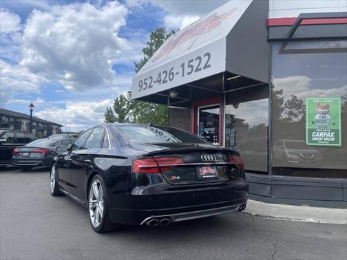 2015 Audi S8 4.0T