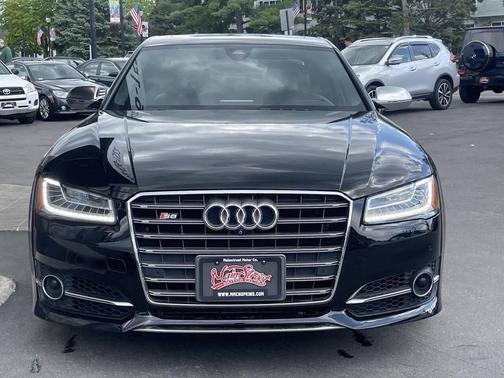 2015 Audi S8 4.0T