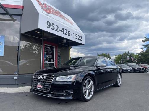 2015 Audi S8 4.0T