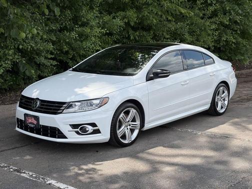 Pure White 2017 Volkswagen CC 2.0T R-Line Executive
