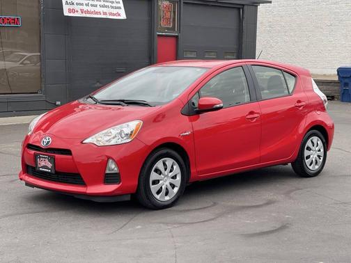 2013 Toyota Prius c One