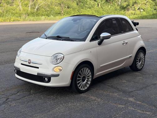 Bianco (White) 2017 FIAT 500 Lounge