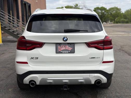 White 2019 BMW X3 xDrive30i