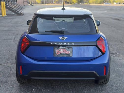 Icy Sunshine Blue Metallic 2025 MINI Hardtop Cooper S