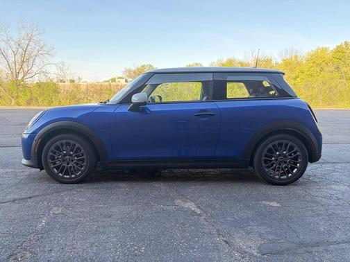 Icy Sunshine Blue Metallic 2025 MINI Hardtop Cooper S
