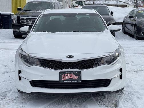 2016 Kia Optima LX