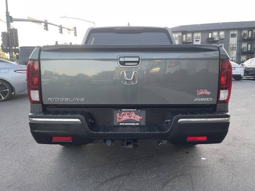2017 Honda Ridgeline RTL