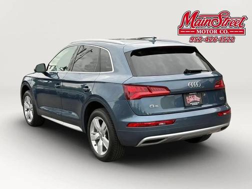 Blue 2018 Audi Q5 2.0T Premium Plus