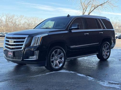 2019 Cadillac Escalade Luxury