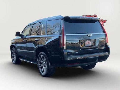 2019 Cadillac Escalade Luxury