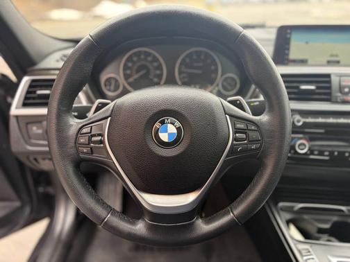 Mineral Gray Metallic 2018 BMW 330 xDrive