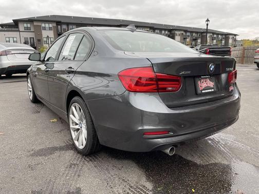 2018 BMW 320 i
