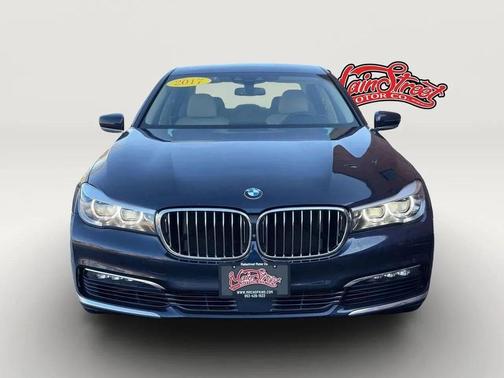 2017 BMW 740 xDrive