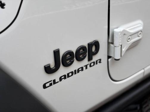 2020 Jeep Gladiator Sport S