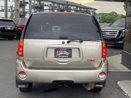 2004 GMC Envoy SLE