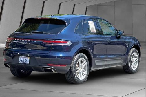 2020 Porsche Macan Base
