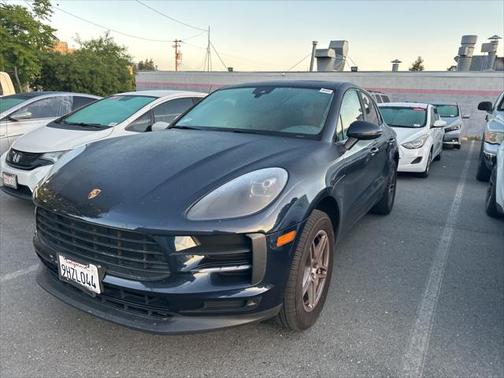 2020 Porsche Macan Base