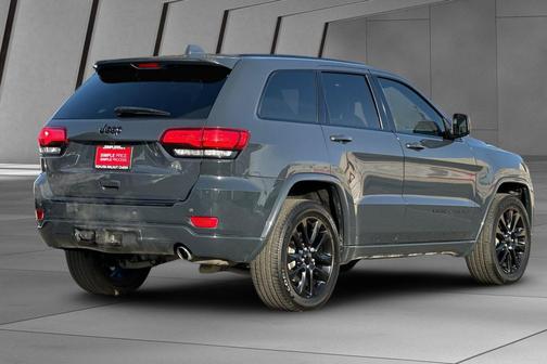 2017 Jeep Grand Cherokee Altitude