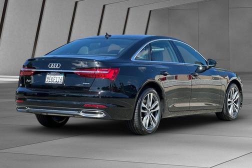 Mythos Black Metallic 2023 Audi A6 45 Premium