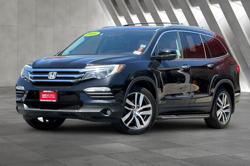 Crystal Black Pearl 2016 Honda Pilot Touring