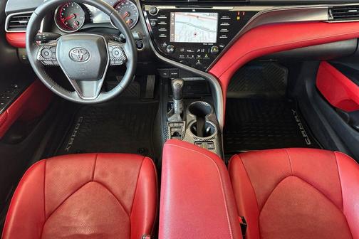 Wind Chill Pearl 2020 Toyota Camry XSE
