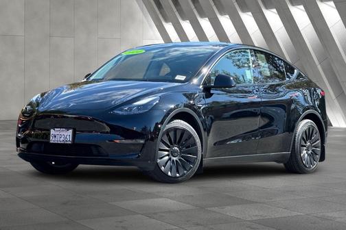 2024 Tesla Model Y Long Range Dual Motor All-Wheel Drive
