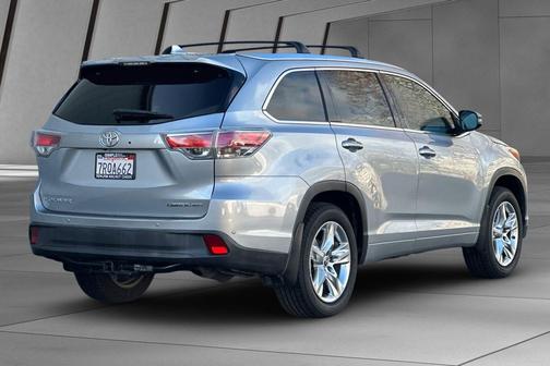 2016 Toyota Highlander Limited
