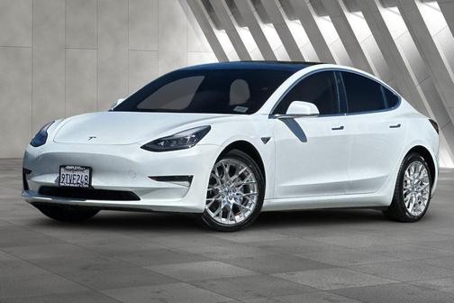 Pearl White Multi-Coat 2018 Tesla Model 3 Long Range