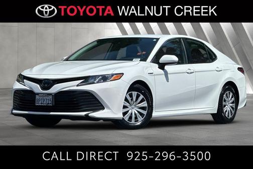 Super White 2020 Toyota Camry LE