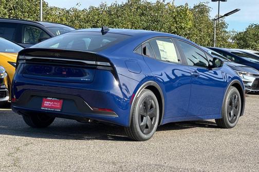 2026 Toyota Prius Plug-In Hybrid SE