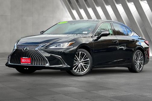 2023 Lexus ES 300h Base