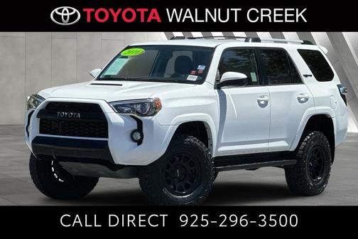 Super White 2016 Toyota 4Runner TRD Pro