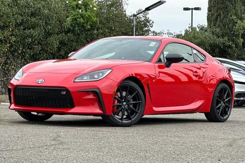 Track bRed 2026 Toyota GR86 Premium