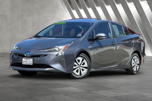 Magnetic Gray Metallic 2017 Toyota Prius Four
