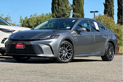 2025 Toyota Camry XLE