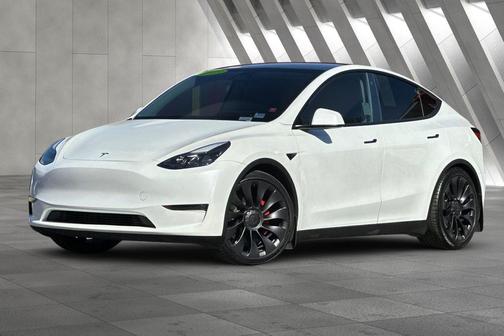 Pearl White Multi-Coat 2023 Tesla Model Y Performance Dual Motor All-Wheel Drive
